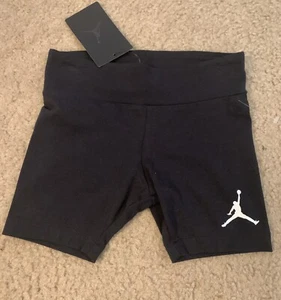 Girls Air Jordan Size 6 Black Biker Workout Athletic Sports Shorts NWT - Picture 1 of 4