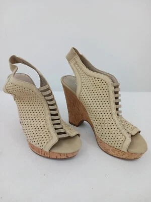 Sandalias de cuña Franco Sarto para mujer 7 de cuero crema peep-toe con cordones Foto 1 de 4