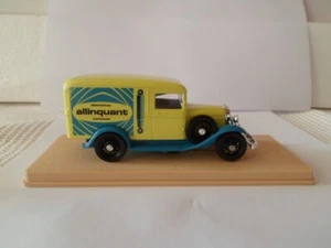 DIECAST Eligor Ford v8 Camionette model no.1070 . - Picture 1 of 11