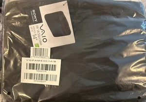 Funda Sony VAIO Fit 14 VGP-AMS3C14/B para PC portátiles - Imagen 1 de 4