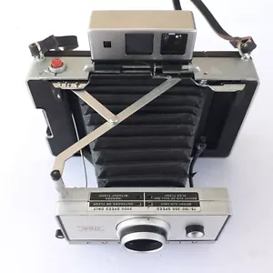 Fotocamera terrestre istantanea vintage Polaroid automatica 350 - Foto 1 di 8