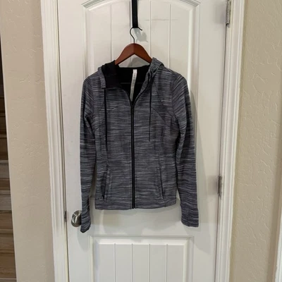 Lululemon Women’s Hooded Full-Zip Jacket Size 10 Gray Black Striped Pattern - Image 1 of 4