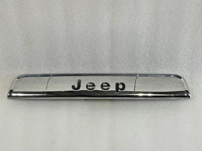 1986 1987 1988 1989 1990 1991 JEEP GRAND WAGONEER TAILGATE FINISH MOLDING TRIM - Image 1 of 4