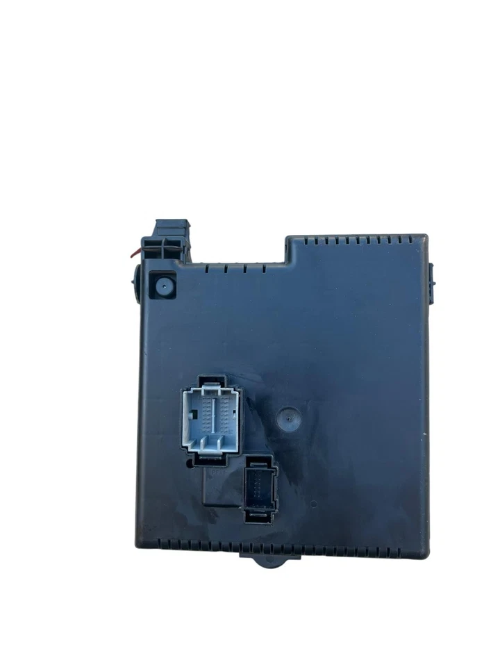 Body computer Volvo XC90 2400 D5 2002/2007  12217799 - Immagine 1 di 4