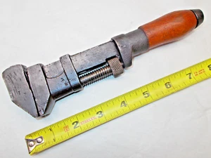 Vintage Nice Monkey WRENCH, Opens to 1-1/8" Adjustable 8" Monkey Wrench, USA - Picture 1 of 7