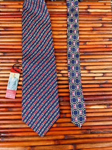 PAOLO GUCCI Tie Designer Blue Burgundy Necktie 100% Silk ITALY 58" NWT - Picture 1 of 5