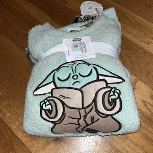 Baby Yoda fleece Pajama / Lounge suit set size 2XS / 4-6 BNWT - Picture 1 of 4