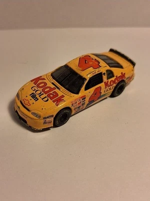 Revell #3906 1/64 Marlin #4 Kodak Monte Car Foto 1 de 4