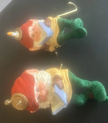 Juego de 2 soportes de medias de Navidad vintage de Elf Foto 1 de 4