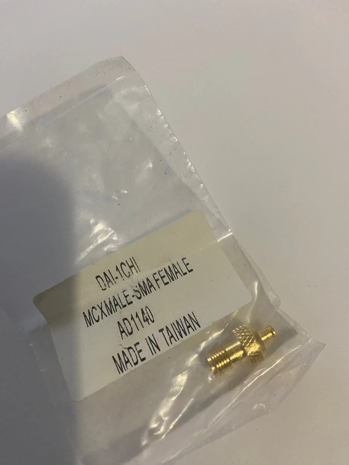 MCX Male-SMA Female Adapter AD1140 for Radio Communication by DAI-CHI Brand New. - Image 1 of 3