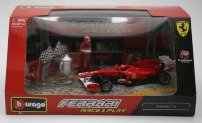 Bburago Ferrari Race & Play – Ferrari F10 1/32 Scala Rossa Die-Cast Modello Auto - Immagine 1 di 4