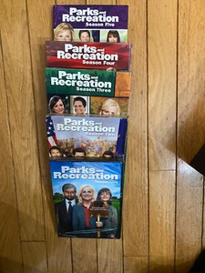 Parks and Recreation DVD 1 - 5 New in cellophane-original packaging - Picture 1 of 1