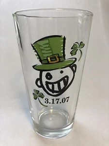 Newbury Comics St. Patricks Day Irish Pint Glass 2007 - Picture 1 of 2