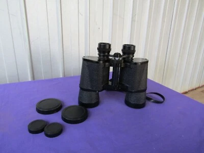 Accura Binoculars Field 10 x 50 with case and Lens caps - Image 1 of 4