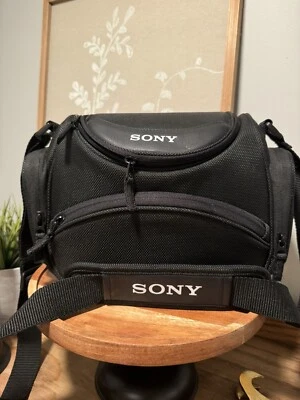 Sony LCS-CSH Soft Carrying Case  Black Cyber Shot  - image 1 of 4