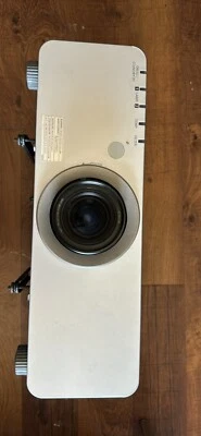 Projecter (Panasonic PT-D6000US DLP) - Image 1 of 4