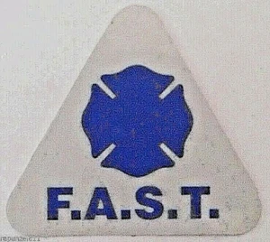 F.A.S.T. Calcomanías ReflectiveTriangle - Paquete de 20 - Equipo de Búsqueda Asistida por Bomberos - Imagen 1 de 1