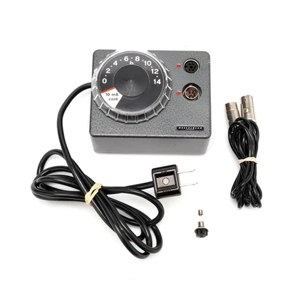 Unidad de recarga Hasselblad 56103 III para cámaras Hasselblad serie 500EL Foto 1 de 4