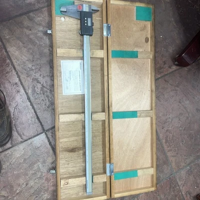 Mitutoyo CD-24 Digimatic 24" Digital Caliper 500-506 with Case - Image 1 of 4