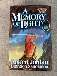 Memory of Light : Book Fourteen of the Wheel of Time by Robert Jordan and... - Imagen 1 de 7