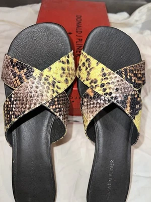 Donald Pliner NIB 9 1/2M Sun Python Snake Print Crisscross Kitten Heels Sandals - Image 1 of 4