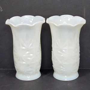 Lot of 2 Vtg Hazel Atlas White Milk Glass Starburst Pattern Vase 5.75" Tall - Picture 1 of 8