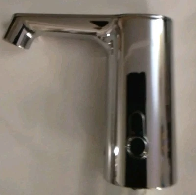  非接触式浴室水槽龙头 - 镀铬 - 804.233.50 - IKEA BROGRUND 全新 — 第 1/4 张图片