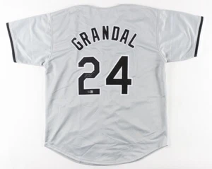 Yasmani Grandal Autographed Chicago White Sox Jersey Beckett BAS Holo! - Picture 1 of 3