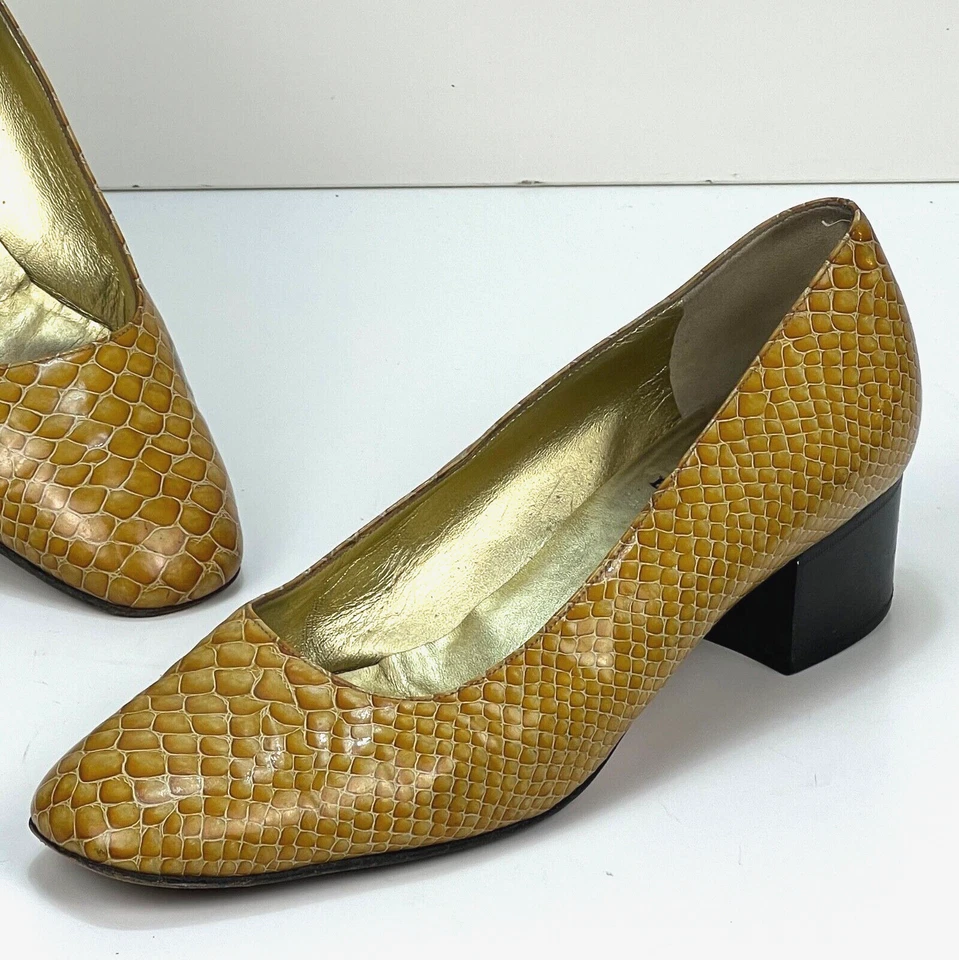 Bruno Magli Italy Golden Snake Skin Style Leather Pumps 1.5 Heel Women's  US 8B - Image 1 of 4