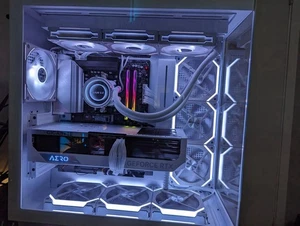 White RTX 4090 gaming PC, 7800x3D - Picture 1 of 6