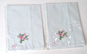lot of 2 Hand Made Handkerchief Embroidered corners Floral pink flowers Square - Picture 1 of 3