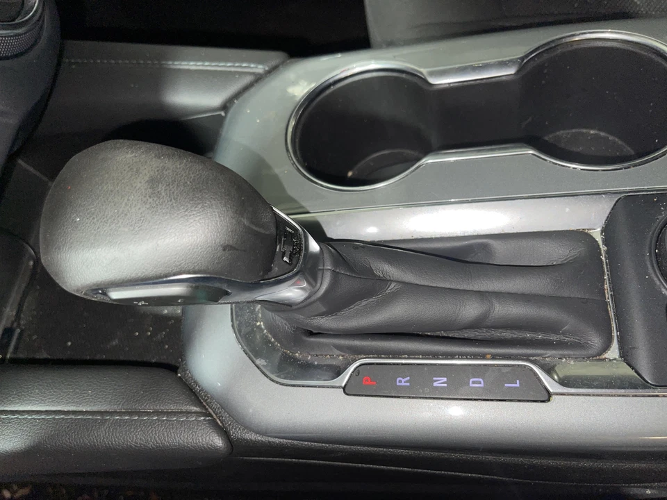 19-24 CHEVROLET BLAZER Floor Shifter AUTO TRANSMISSION SHIFTER 85123748 Foto 1 de 1