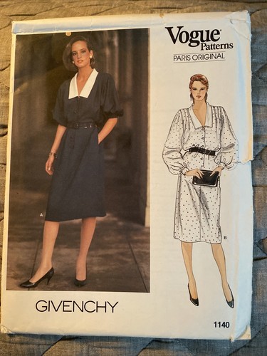 Abito di design originale Givenchy Paris 12 Vogue 1140 motivo da cucito non tagliato