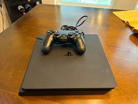 PlayStation 4 Console Budle