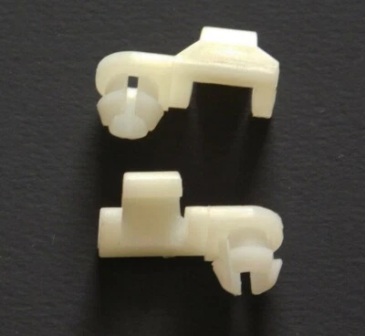 1981 - 1998 Chevy GMC C/K C1500 C2500 C3500 Silverado Tailgate Handle Rod Clips - Image 1 of 3