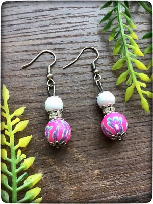 NEW Gorgeous Pink Flower Beads 70s Retro Hippy Boho Bohemian Handmade Earrings - Image 1 of 4