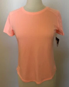 Avia workout shirt New with Tags UV protects For the Gym or walking a trail - Picture 1 of 8