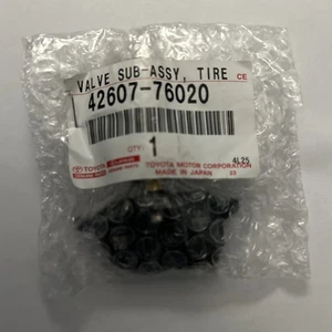 Genuine Toyota TPMS Sensor 42607-76020 - Picture 1 of 3