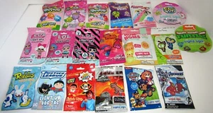 LOTE MIXTO A GRANEL DE (19) BOLSAS CIEGAS DE ILUMINACIÓN LOL, TROLLS, VENGADORES, NÚMEROS Y MÁS - Imagen 1 de 1
