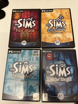 sims PC CD-ROM games bundle x4 items - Image 1 of 4