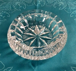 Vintage Clear Crystal Ashtray Diamond Pattern Star Pattern Heavy 6" Round - Picture 1 of 7