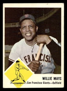 Fleer #5 Willie Mays 1963 muy buen pliegue de los gigantes - Imagen 1 de 2