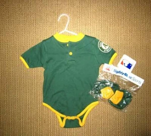 Mameluco y botines Mighty Mac talla 6-9 meses niños 2 piezas OakLand Athletics - Imagen 1 de 2
