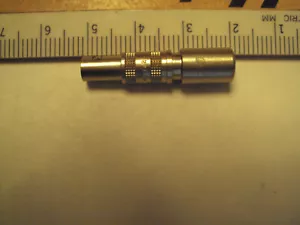 Lemo 50 ohmios, terminación de 1/4 vatio, usado - Imagen 1 de 1