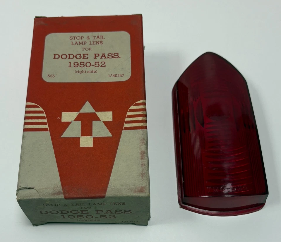 Правый задний объектив NORS для моделей Dodge Mopar 1950-52 годов выпуска No1340347 - Изображение 1 из 1