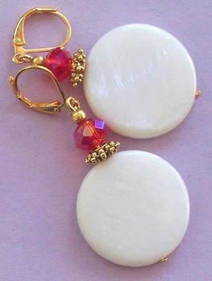 Pendiente MADRE DE PERLA CRISTAL ROJO BLANCO GP LEVERBACK artesanal Foto 1 de 4