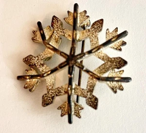 Vintage Eisenberg Ice snowflake pin signed brooch silvertone - Picture 1 of 4