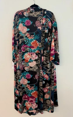Natori Robe and Nightgown Set.  Floral Print. NWT Size M - Image 1 of 2
