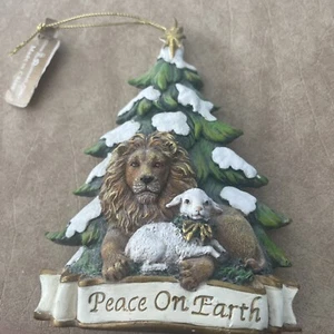 Roman 5.25" Lion And Lamb Ornament Peace On Earth Home & Kitchen - Picture 1 of 1