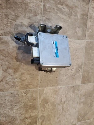 Módulo de controle de direção hidráulica elétrica Toyota Rav4 2006 2007 2008 89650-42040 - Imagem 1 de 2